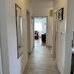 דירה Mia