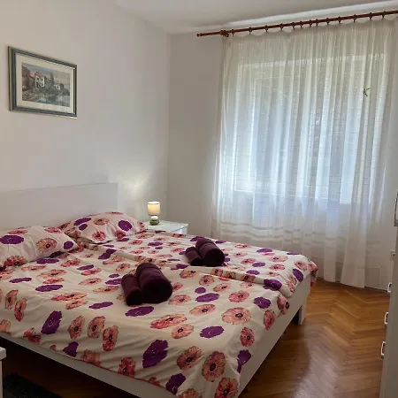Mia Apartman *