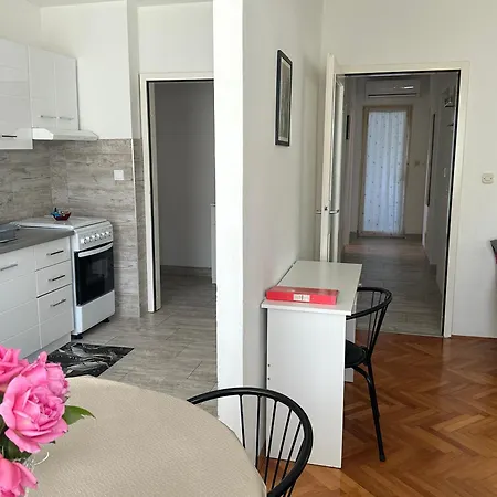 Mia Apartment